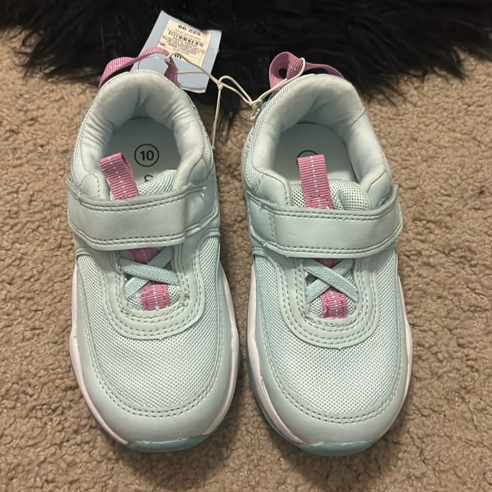 4/$20 Cat and Jack Sneakers Sz 10
